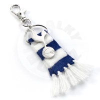 Přívěsek na batoh modrá pruhovaná šála Tottenham Hotspur a kohoutem