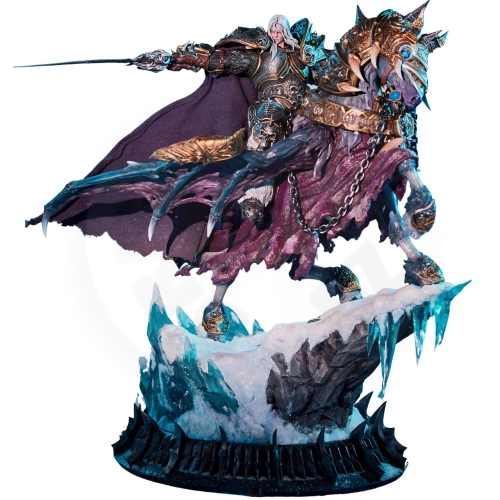 Lich_King_Invincible_Statue_1