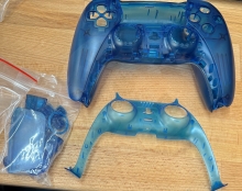 Náhradní skořepina pro ovladač PS5 DualSense - průhledná modrá (PS5)