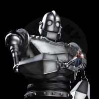 Iron Studios Iron Giant - Iron Giant & Hogarth Hughes socha, měřítko 1:20, 61 cm (1)